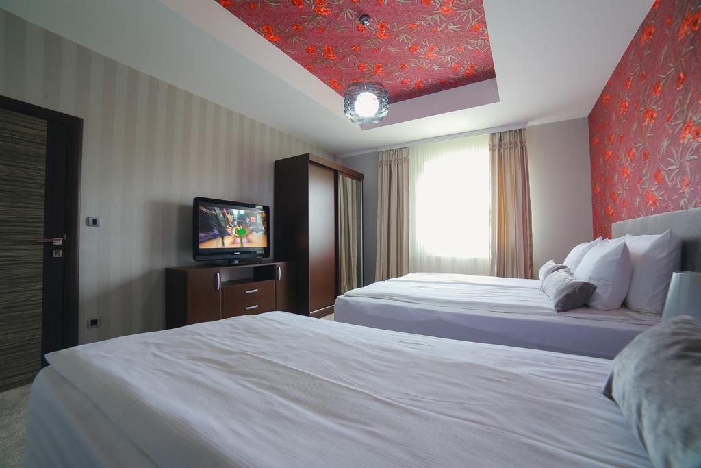 Garni Hotel Radovic Kragujevac Exterior foto