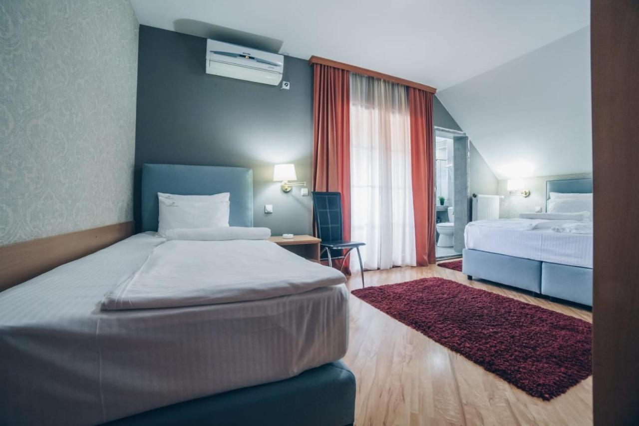 Garni Hotel Radovic Kragujevac Exterior foto