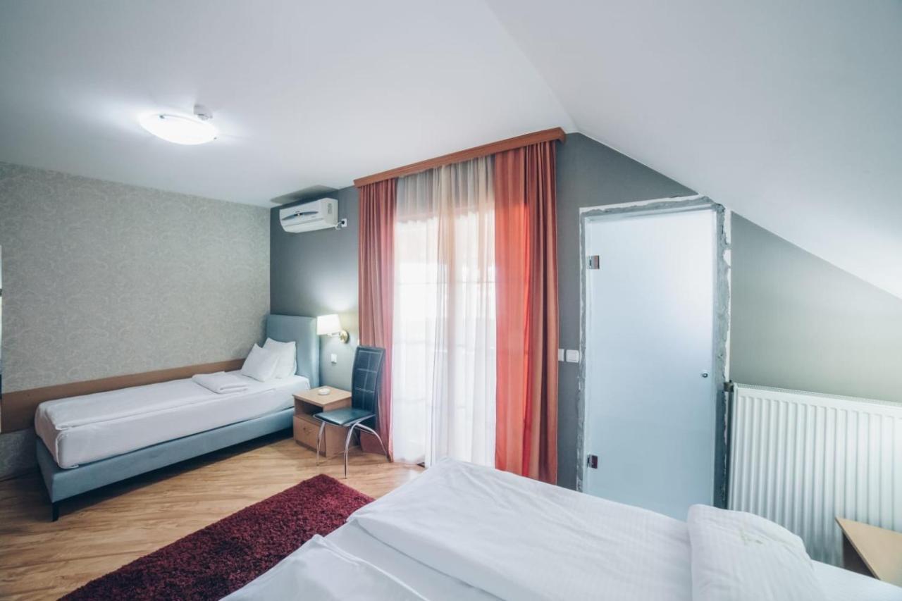 Garni Hotel Radovic Kragujevac Exterior foto